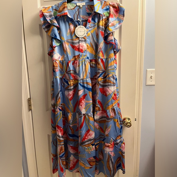 Umgee Dresses & Skirts - Umgee Women’s Dress with Blue and Red Leaf Pattern New XL